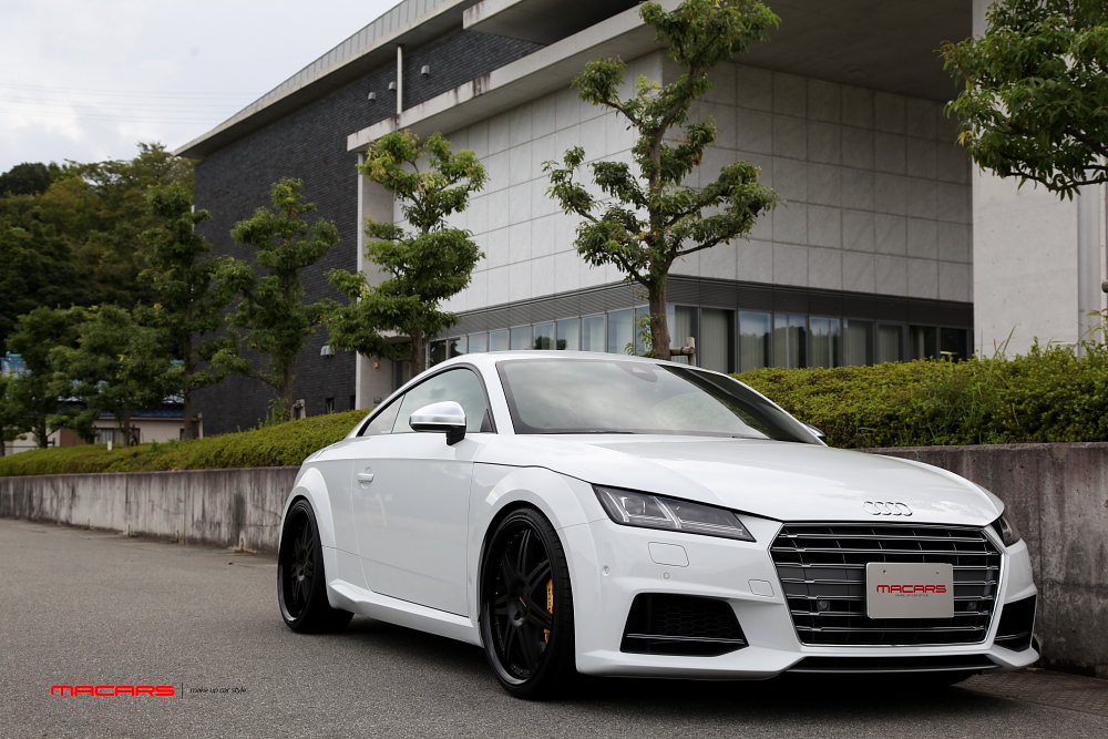 Audi TTS/8S