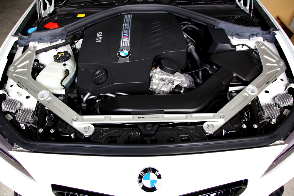 BMW F87/M2 & CPMストラットブレース＋KW CLUBSPORT LANE CONTROL ARM 