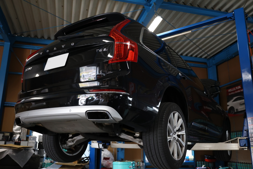 VOLVO XC90 ＆ ERST EXHAUST SYSTEM＋DOWN SUSPENSION＋FRONT STRUT BAR＋MID LOWER CHASSIS PANEL！！