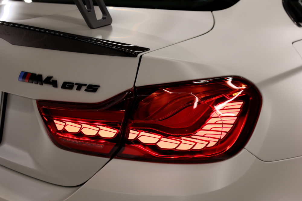 BMW M4クーペ GTS