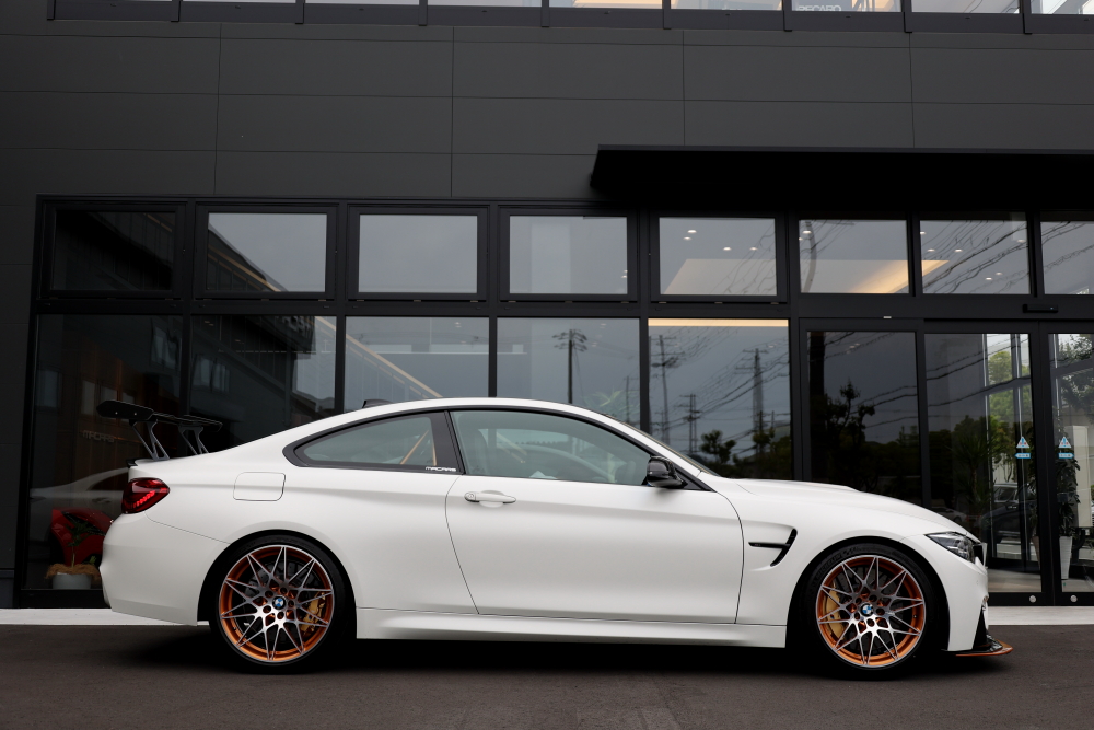 BMW M4クーペ GTS
