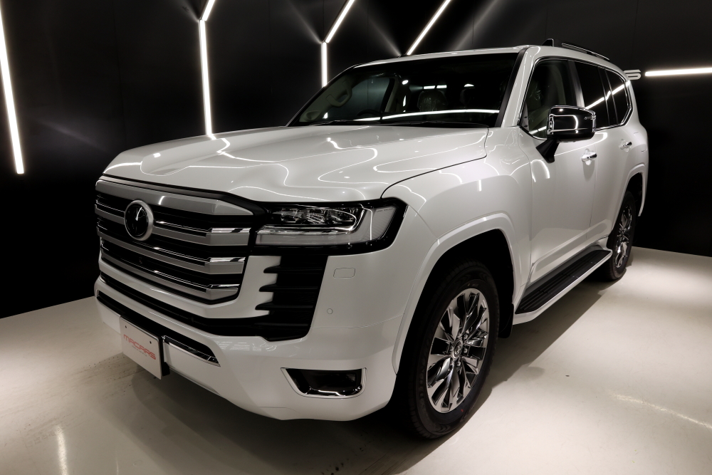 トヨタ ランドクルーザー300