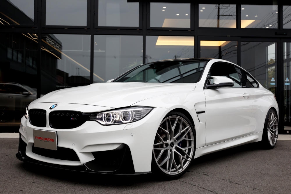 BMW F82/M4Coupe ＆ ご成約!!