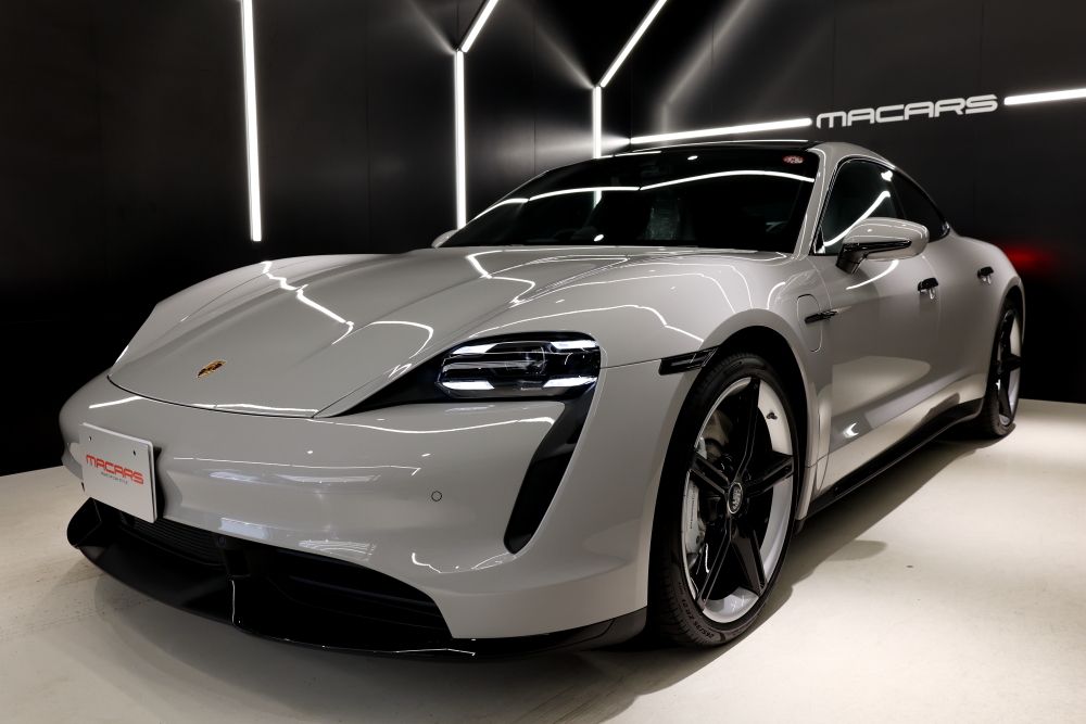 Porsche Taycan Turbo