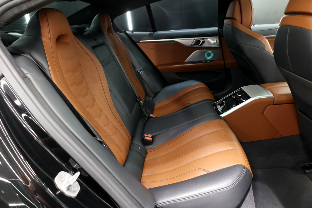 BMW 8シリーズグランクーペ