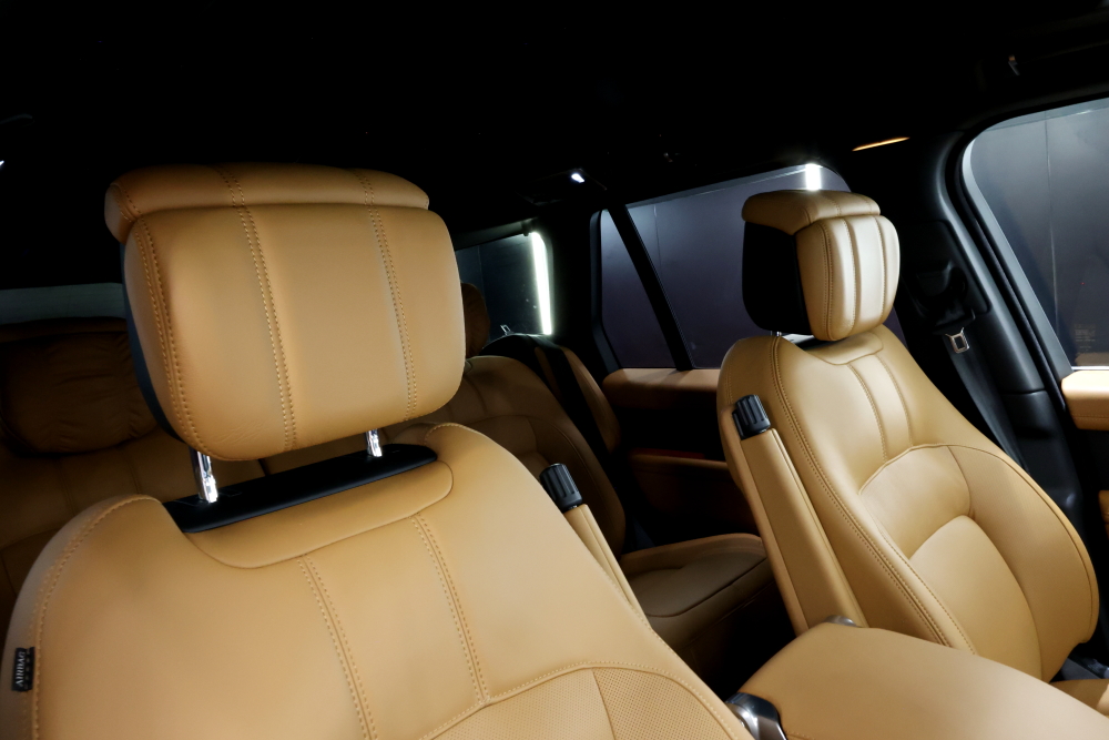 RANGE ROVER