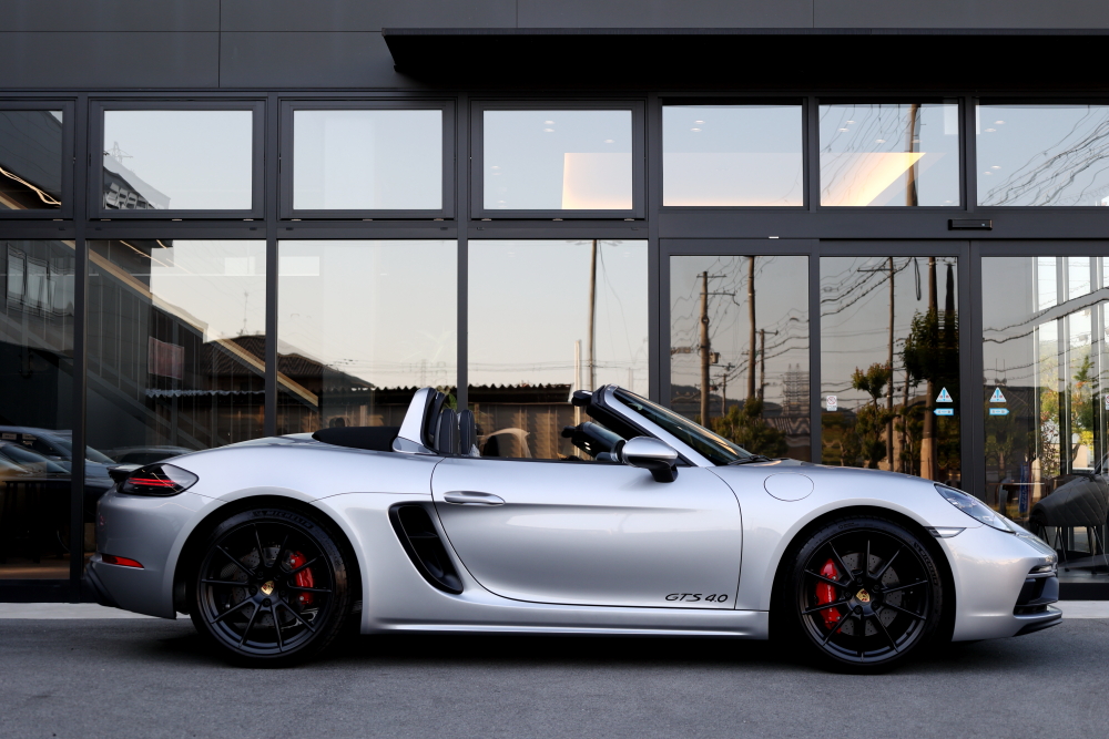 Porsche 718/Boxster
