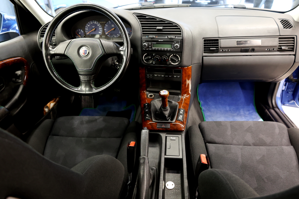 BMWアルピナ B8リムジン