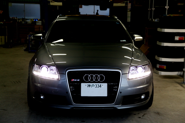 Audi AF前期 & 後期ヘッドライトへ変更作業！！   MACARS