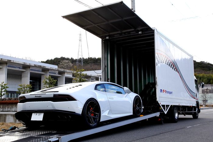 Lamborghini　Huracan無事到着　&　BMW M2　COUPE発表！！